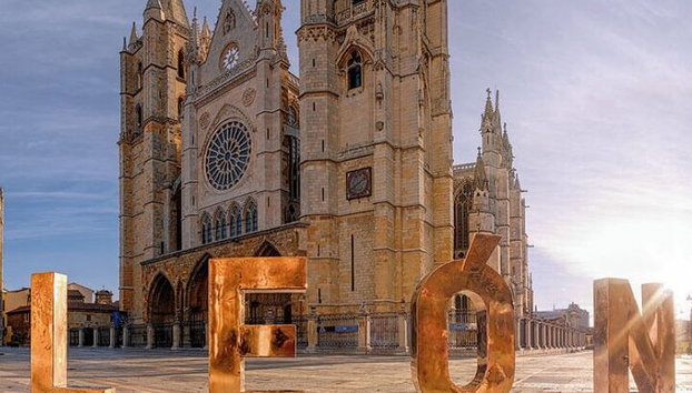 Excursión privada de 1 día de Oviedo a León 2026 - Foto 5