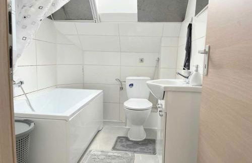 Zentrales Apartment in Leverkusen - Foto 13