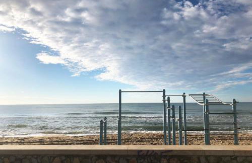 Lovely seaside apartment in front of Calafell beach and Cunit beach - Foto 6