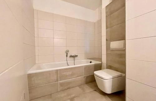 Möblierte Wohnung Stadtrand Magdeburg, 50Mbit, vollausgestattet - Foto 8