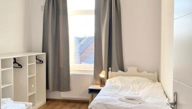 3 Rooms, free Parking, 25 min to Düsseldorf, 200 Mbps WLAN - Foto 4