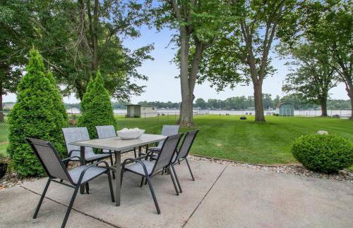 Lakeshore Cottage Waterfront/Great Wi-fi - Foto 40