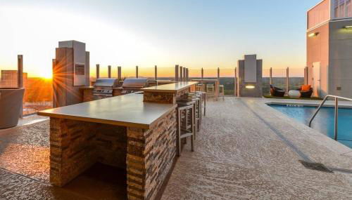 A Town Skyline - Foto 5