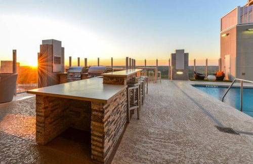 A Town Skyline - Foto 5