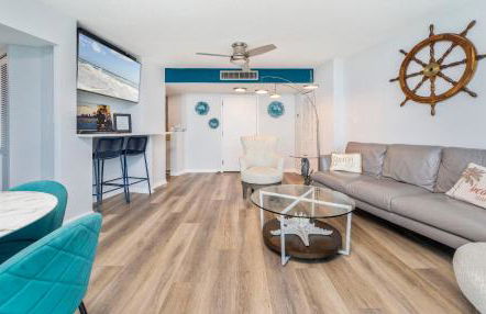 Escape 2 The Beach Daytona Beach FL 2BR 2B as seen on Youtube - Foto 46