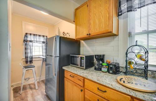 Charming Newport News Cottage Less Than 1 Mi to Ocean! - Foto 11