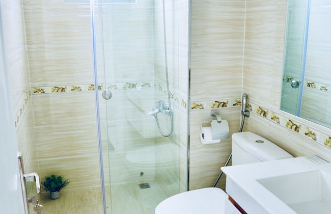 La Rose Great view 14th 2 Br. Apartment - Photo 15