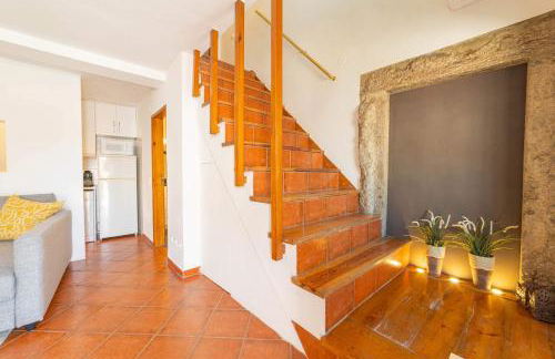Charming Classic-Rustic Retreat in Historic Lisbon - Photo 5