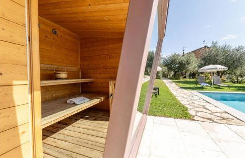 Lovely Home In Volpago Del Montello - Foto 6
