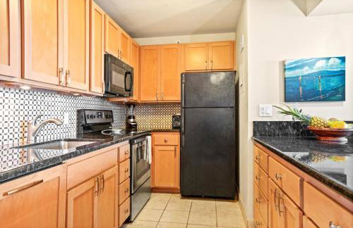 KBM Resorts FREE CAR Valley Isle Resort Oceanfront 5th Floor 2-Bedroom Condo with Stunning views VIR-508 - Foto 21