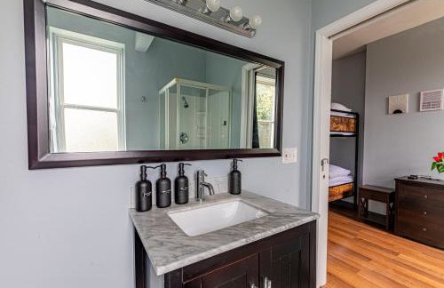 Modern 7BR Retreat - Foto 9