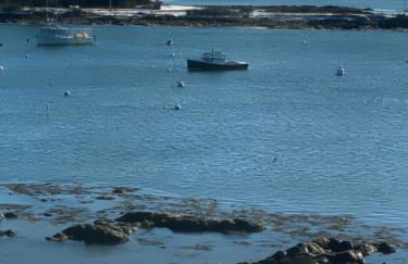 Harbor House Hotel by Umaniii in Jonesport Maine - Foto 16