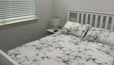 Spacious 1 Bdrm Studio Montrose - Foto 2