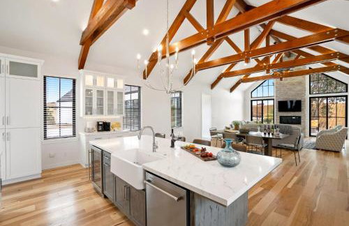 Steel City Cellars - Photo 3