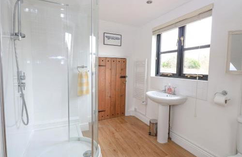 The Hayloft - Photo 20