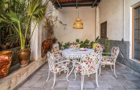 6 Bedroom Stunning Home In Dalias - Foto 2