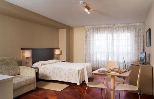 Apartamentos Portazgo - Foto 4