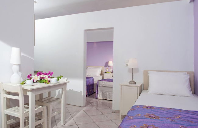 Primavera Beach Hotel - Photo 10