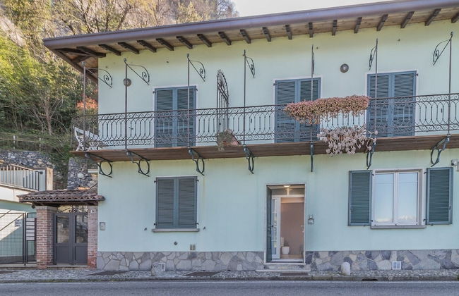 Varenna Beach Perledo - Photo 22