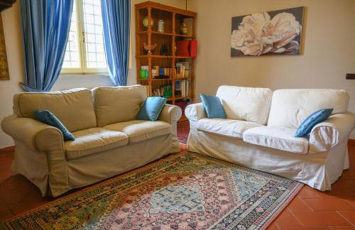 Villa panoramica con Jacuzzi privata tra Firenze & Lucca ,3 camere, 4 bagni - Foto 60