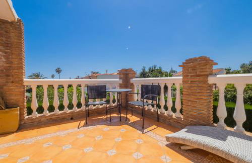 Cubo's Villa Yedra Guadalmar - Photo 36