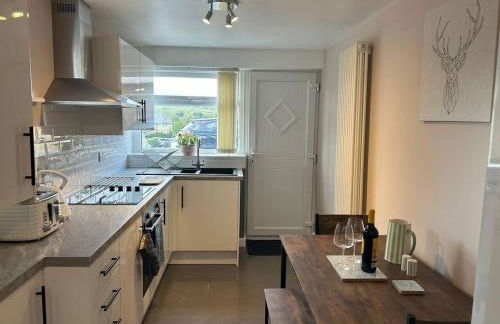1-Bed House Sleeps 4 Free Parking - Foto 3