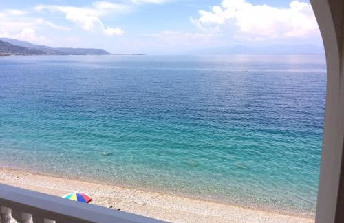 Traditional Maisonette House on the sea shore - Foto 8