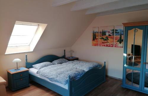 Großzügiges Wohnstudio mit Balkon und Badbenutzung - Foto 3