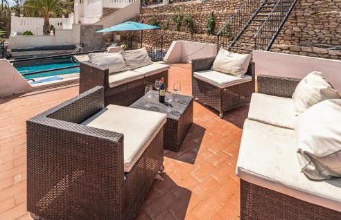 Nice Home In San Juan De Los Terrer - Photo 7