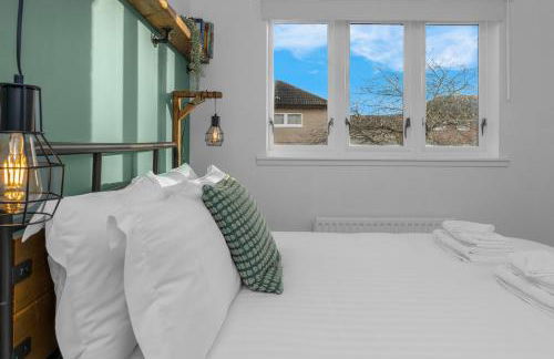 Free Parking - Central - Sleeps 6 - 2 Bedrooms - Foto 7