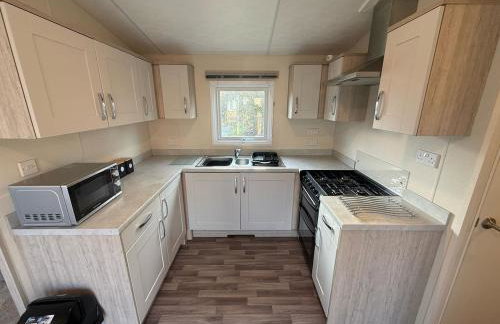 Heron Lodge with Hot Tub at Brickyard Lakes - Foto 3