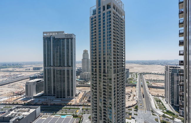 New! Luxurious Living Dubai Creek Balcony & View - Photo 24