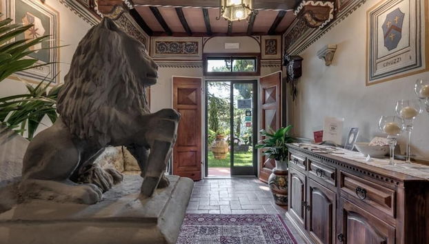 Castellinuzza - Foto 2, Entrada interior