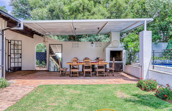 Chic Midtown Studio-1 Bed-solar-pool-fibre-samrand - Foto 17