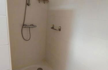 Logement Aubance dans charmante longère avec piscine en partage - Foto 3