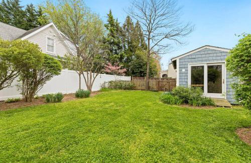 Unique Eastport Bungalow w Yard - Foto 44