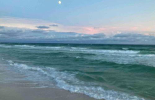 Downtown, Bay Views, Fish Market, and Blue Angels! - Foto 32