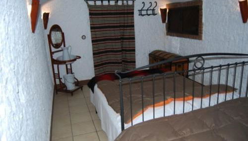 Cueva El Haro - Photo 5