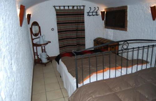 Cueva El Haro - Photo 5