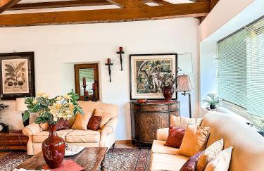 Sunny Villa, With Pool, BBQ, View, Parking - Foto 17