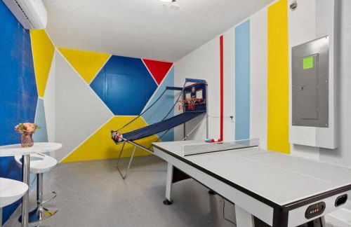 Bright Pool Villa Gated Resort Disney Shuttle Nearby - Foto 6