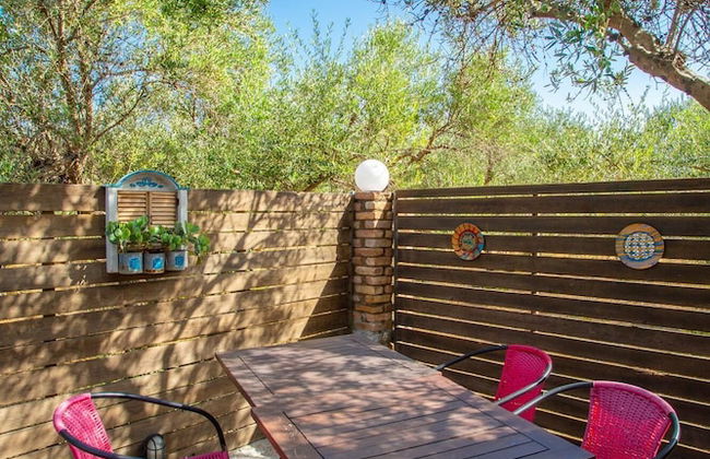 Villa Tzina Large Private Pool Walk to Beach A C Wifi Car Not Required - 1604 - Foto 21