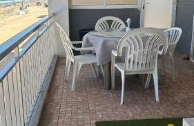 Garbí Beachfront Apartament - Primera línea con vistas al Mar Mediterraneo - Foto 5