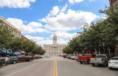 Cozy 2BR Apt w KING in historic dist. 1mi to sq. - Foto 14