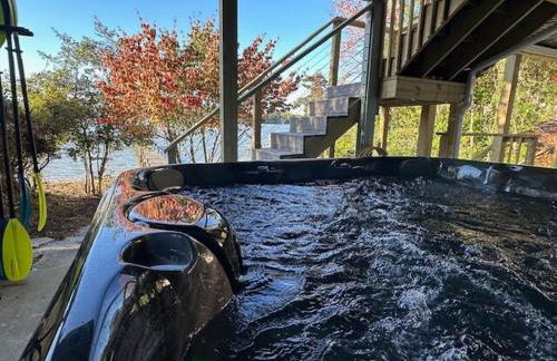 River Refresh - Waterfront with Spa on Placid Bay Luxury Vacation Rental by B Michaels Escapes - Foto 14