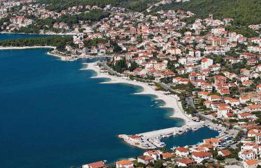 Villa Mendula Trogir - Luxury villa by the beach - heated pool - lush green garden - Foto 120