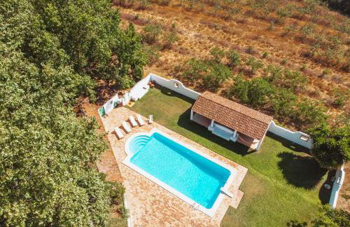 Cá Ficamos - T1 Hortacasa Portugal - Foto 2