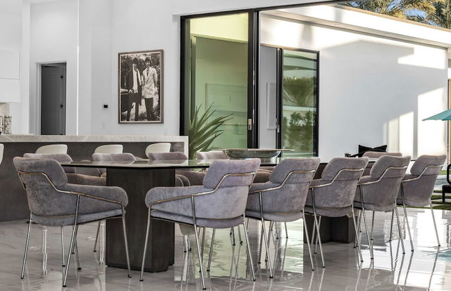 Exclusive Indio Villa Pool, Hot Tub, Putting Green Sleeps 18 Bravo #6 - Foto 13