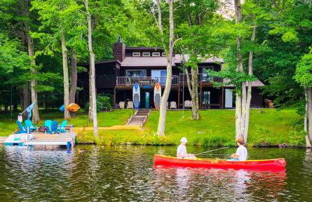 Lakefront Hot Tub Canoes Game Room Wood FP - Foto 1