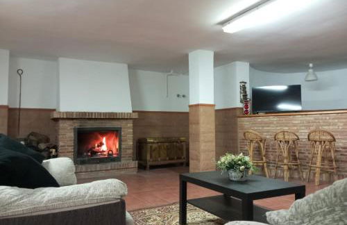 VILLA BILBILIS con piscina privada, barbacoa y parking - Foto 6